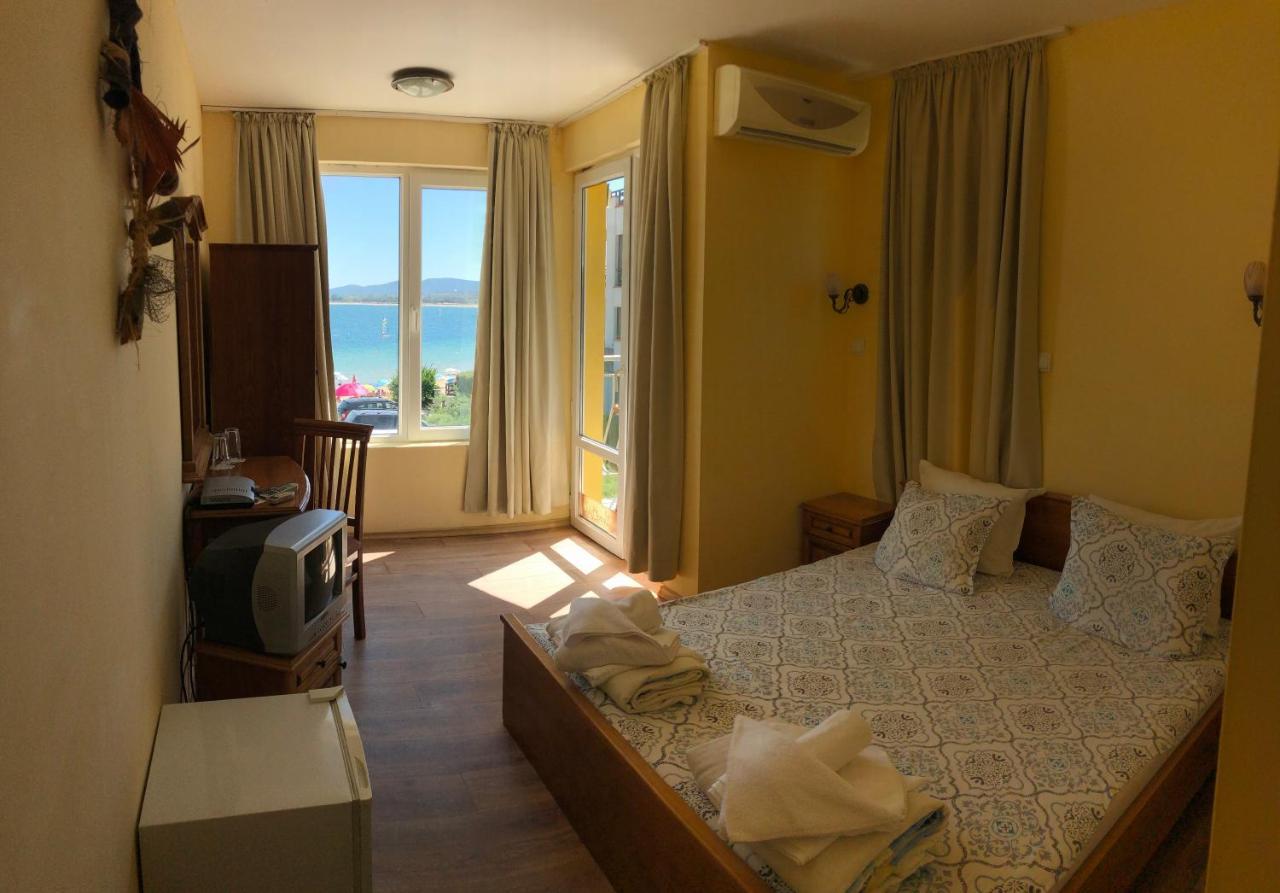Family Hotel Littoral Созополь Экстерьер фото