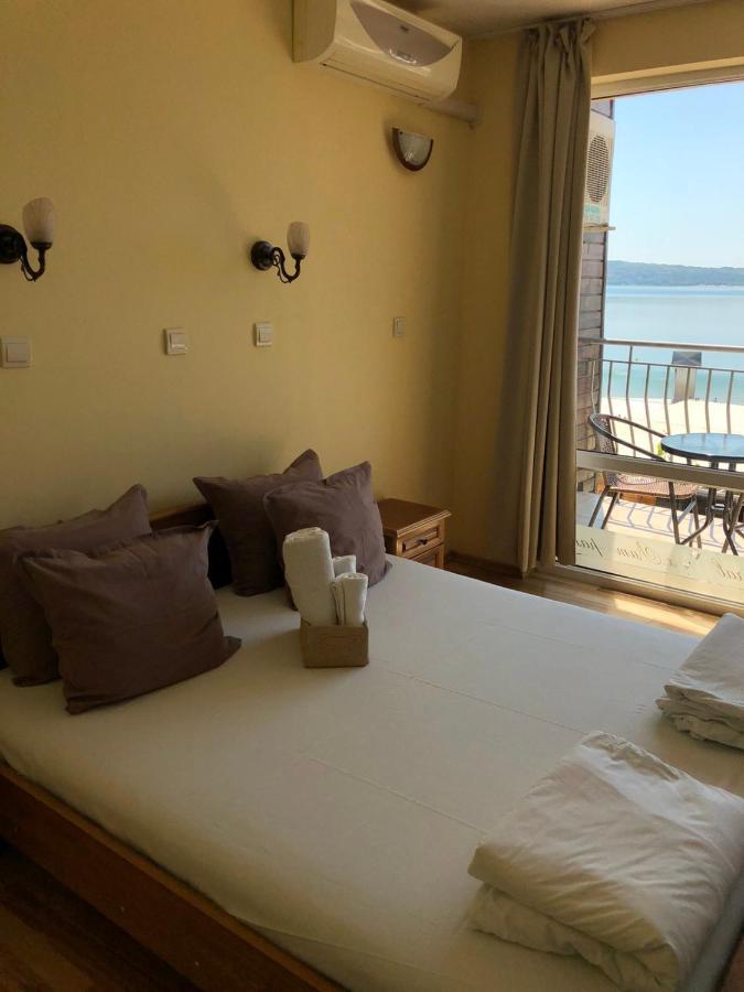Family Hotel Littoral Созополь Экстерьер фото